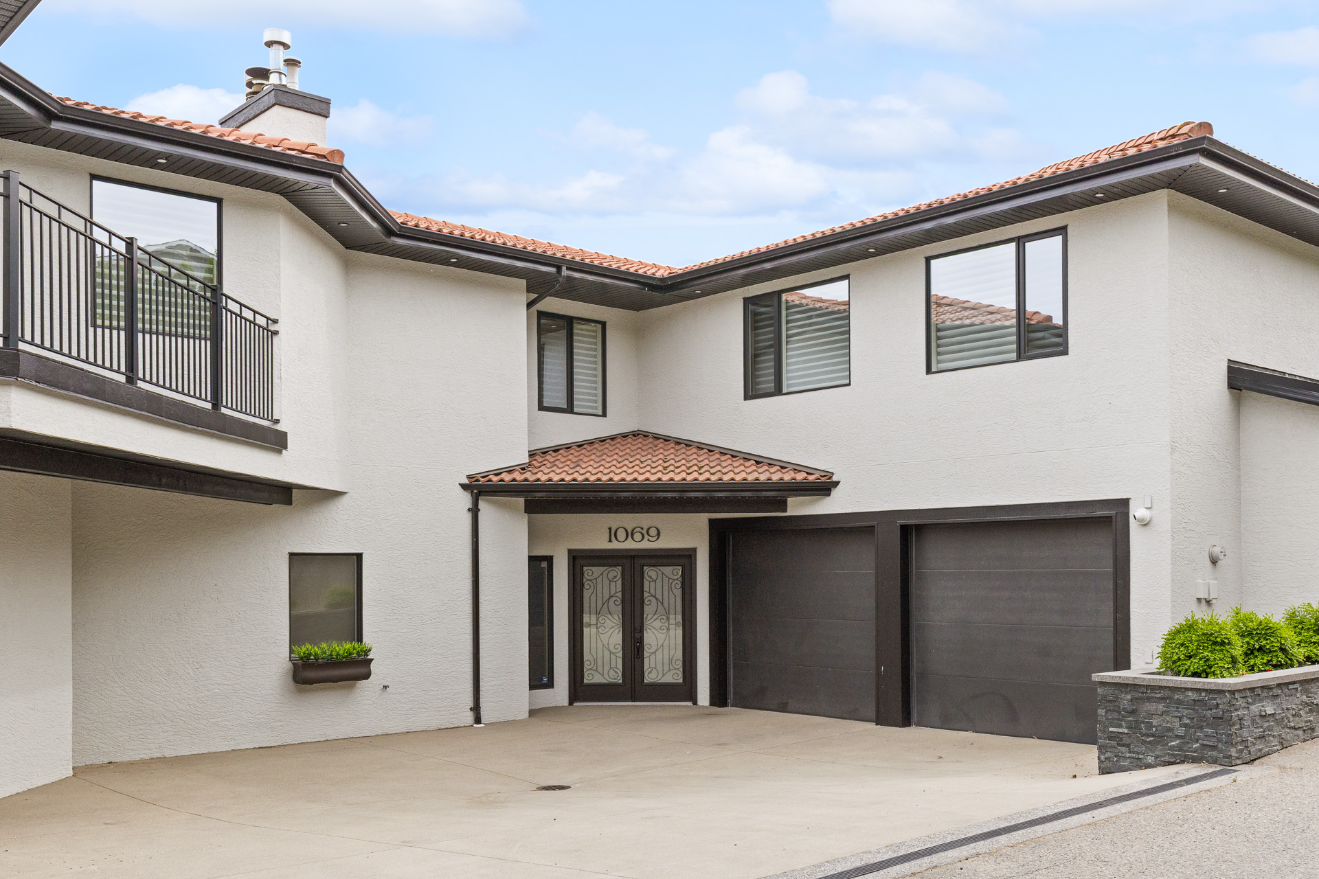 1069 Sunnyside Road