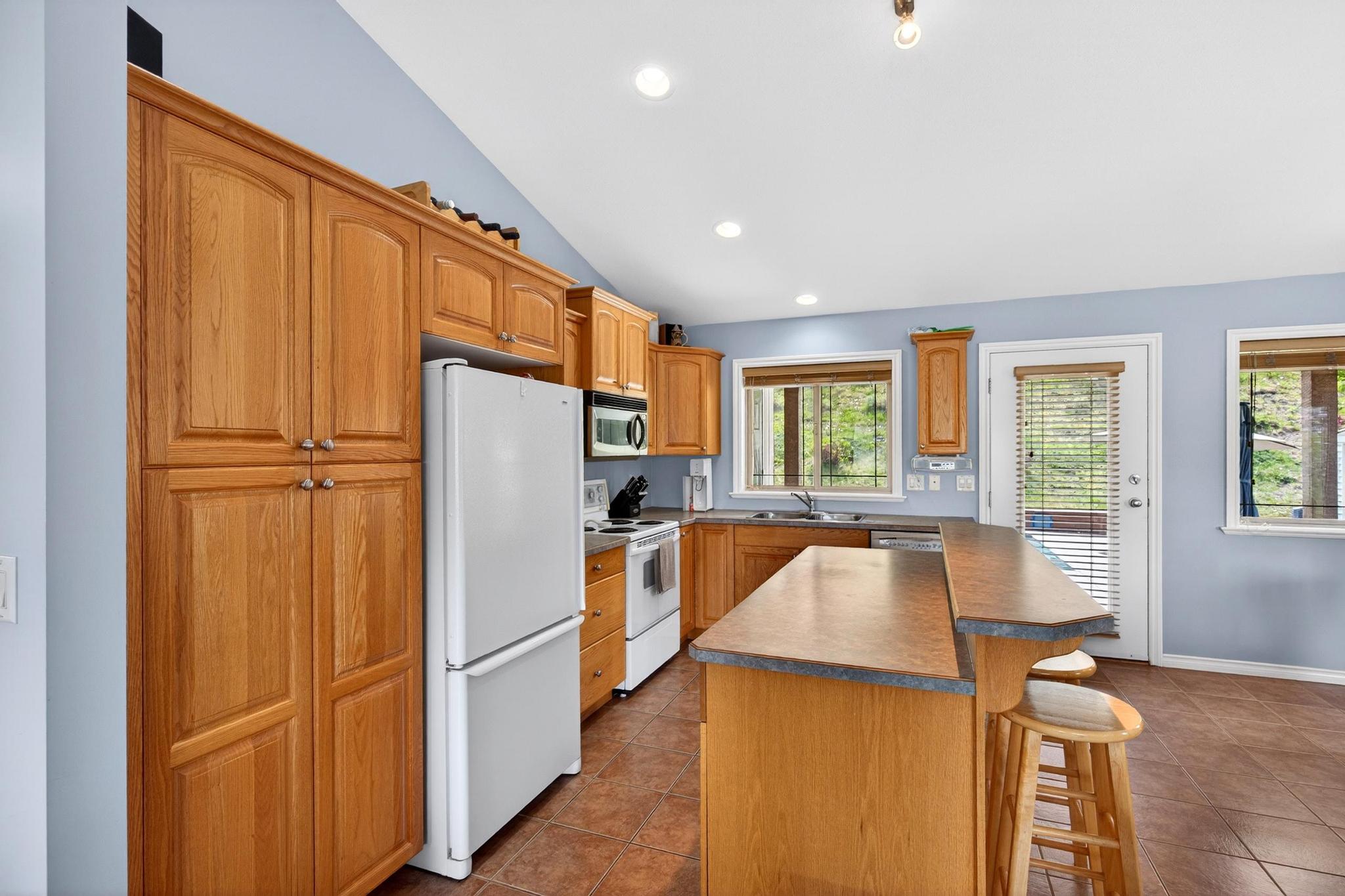 1673 Kloppenburg Road