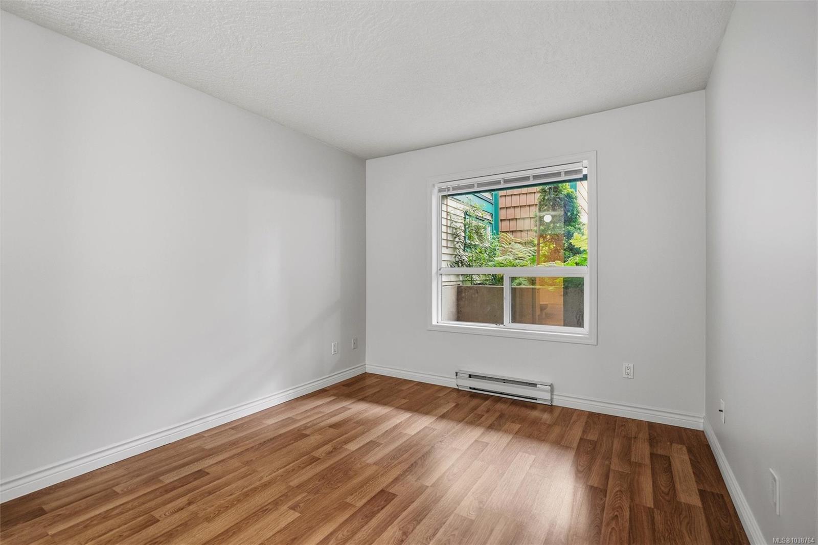 894 Vernon Ave #112