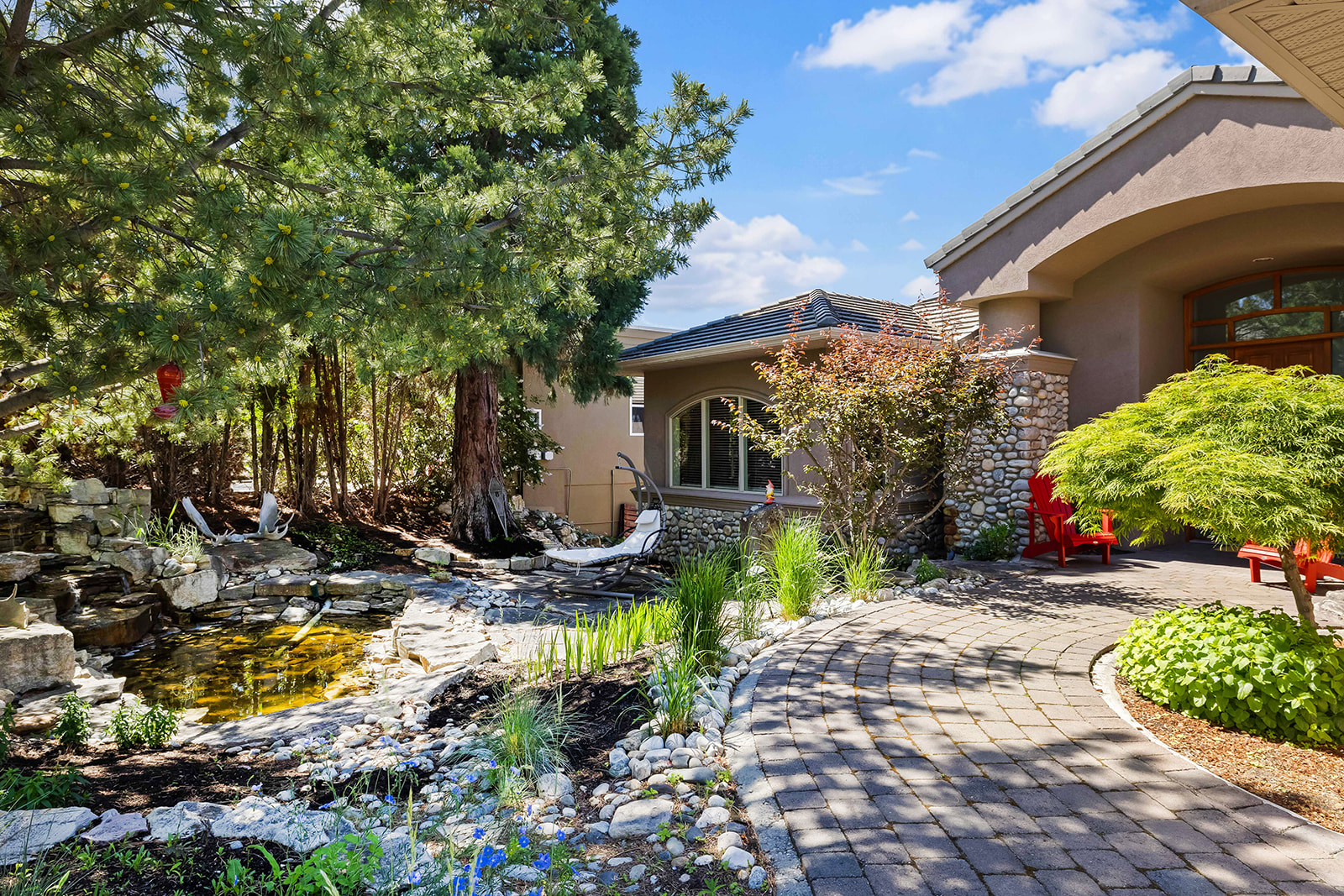 324 Phoebe Court