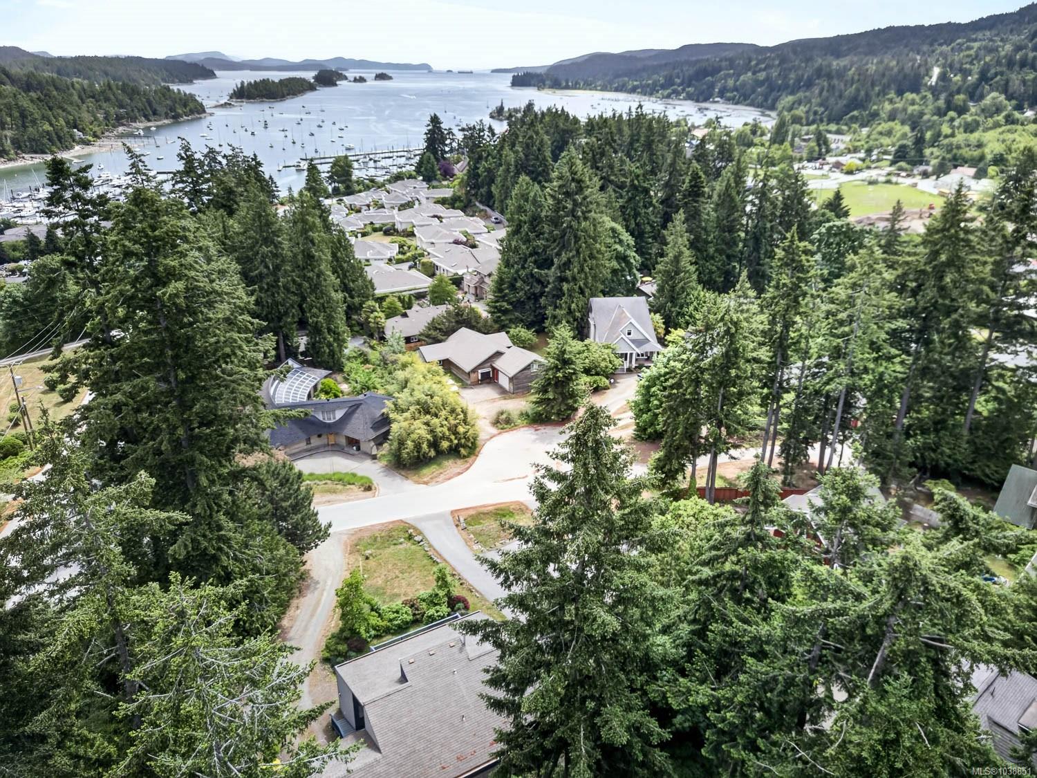 102 Village Terr