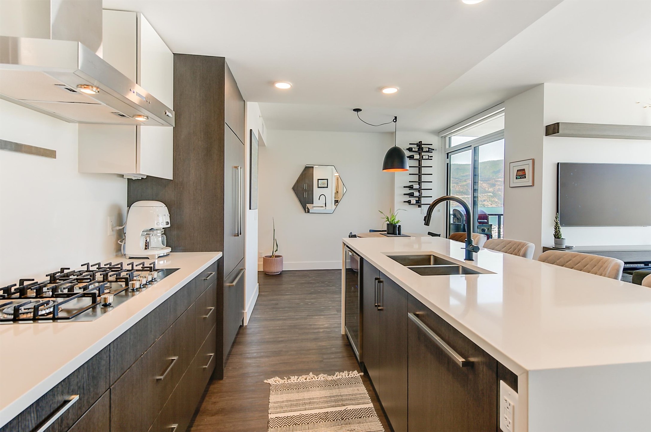 1588 Ellis Street 1602