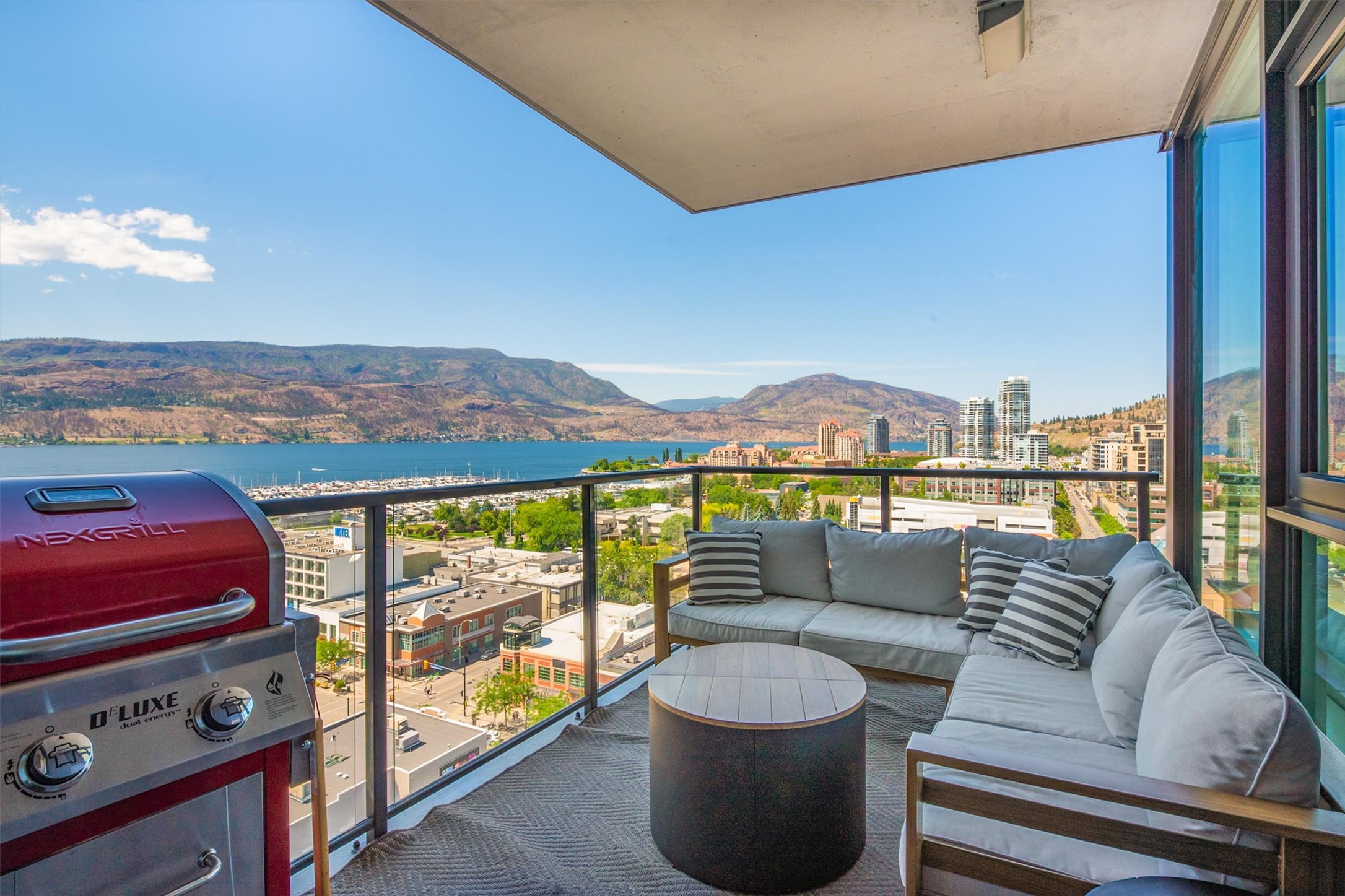 1588 Ellis Street 1602