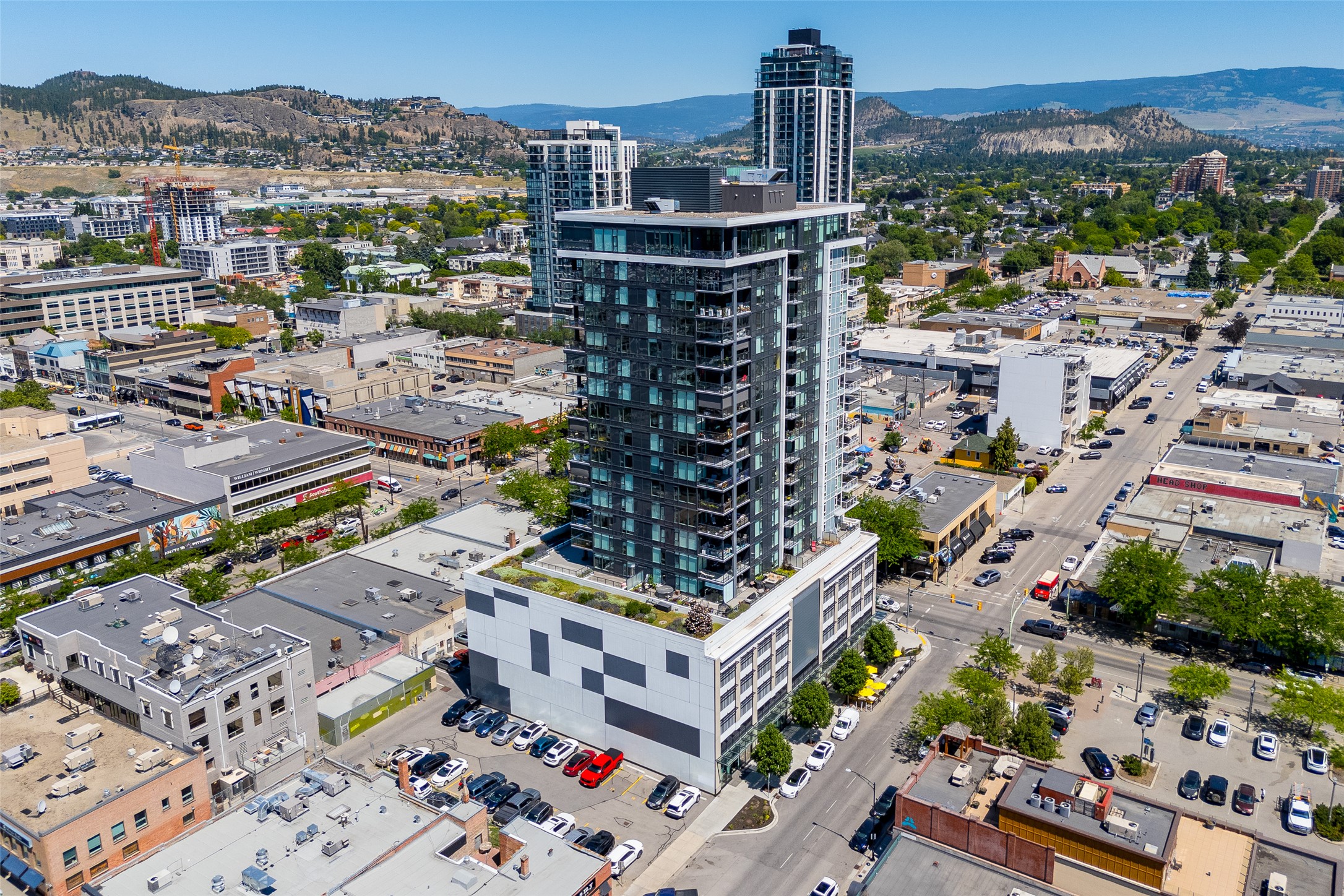 1588 Ellis Street 1602