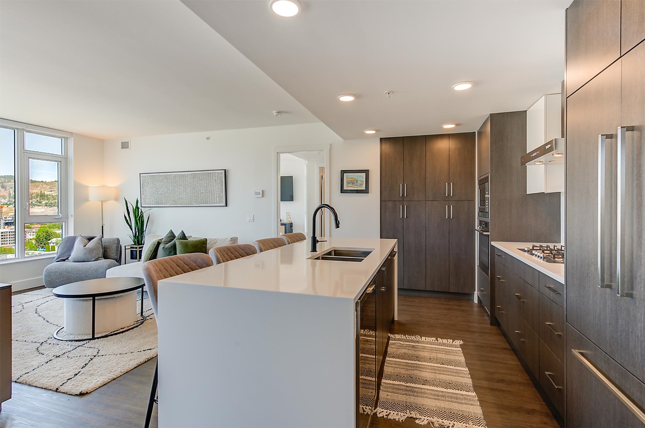 1588 Ellis Street 1602