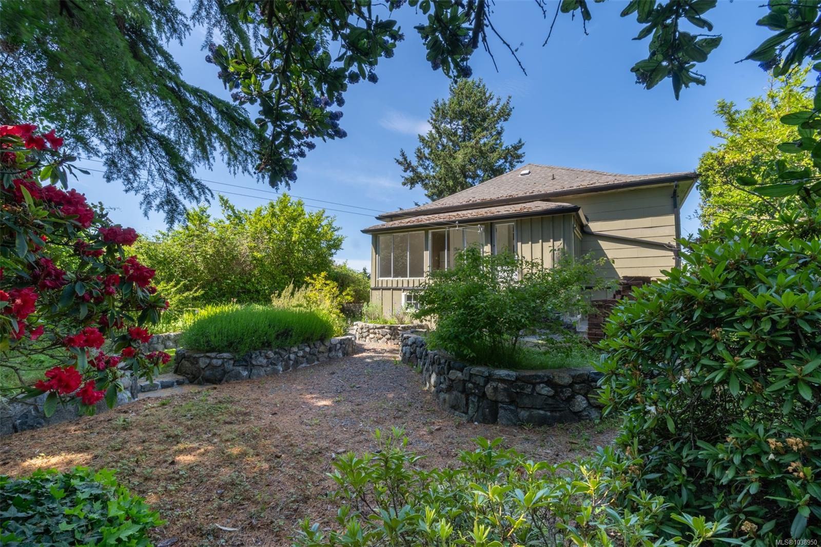 1495 Derby Rd