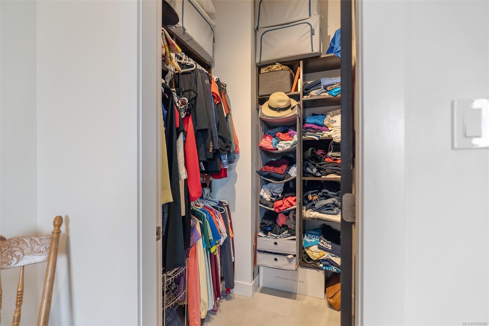 838 Old Esquimalt Rd