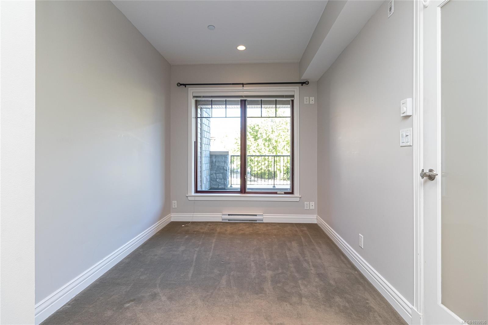 1325 Bear Mountain Pkwy #215