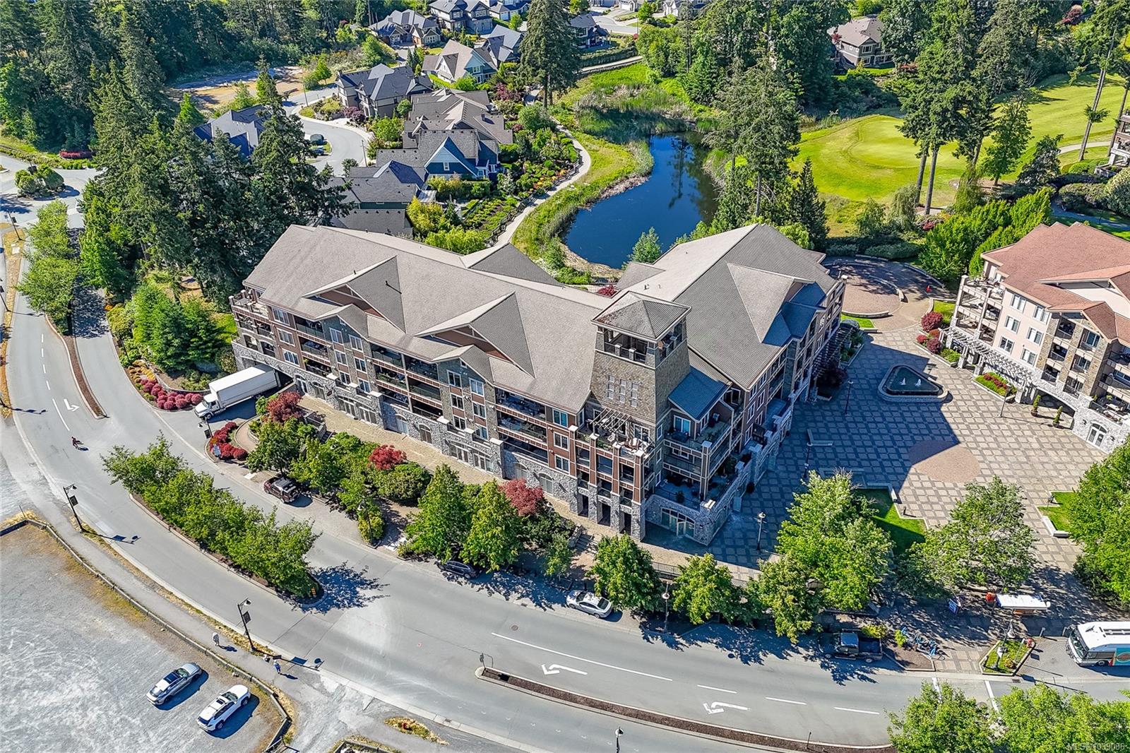 1325 Bear Mountain Pkwy #215