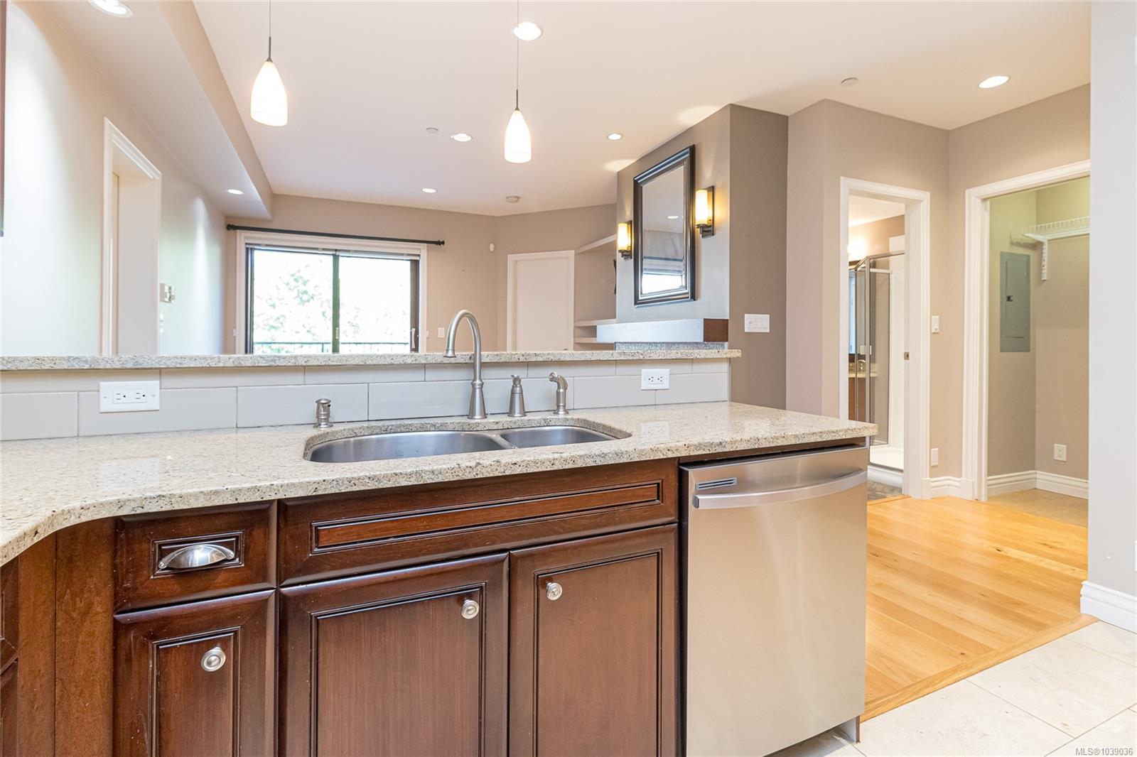 1325 Bear Mountain Pkwy #215