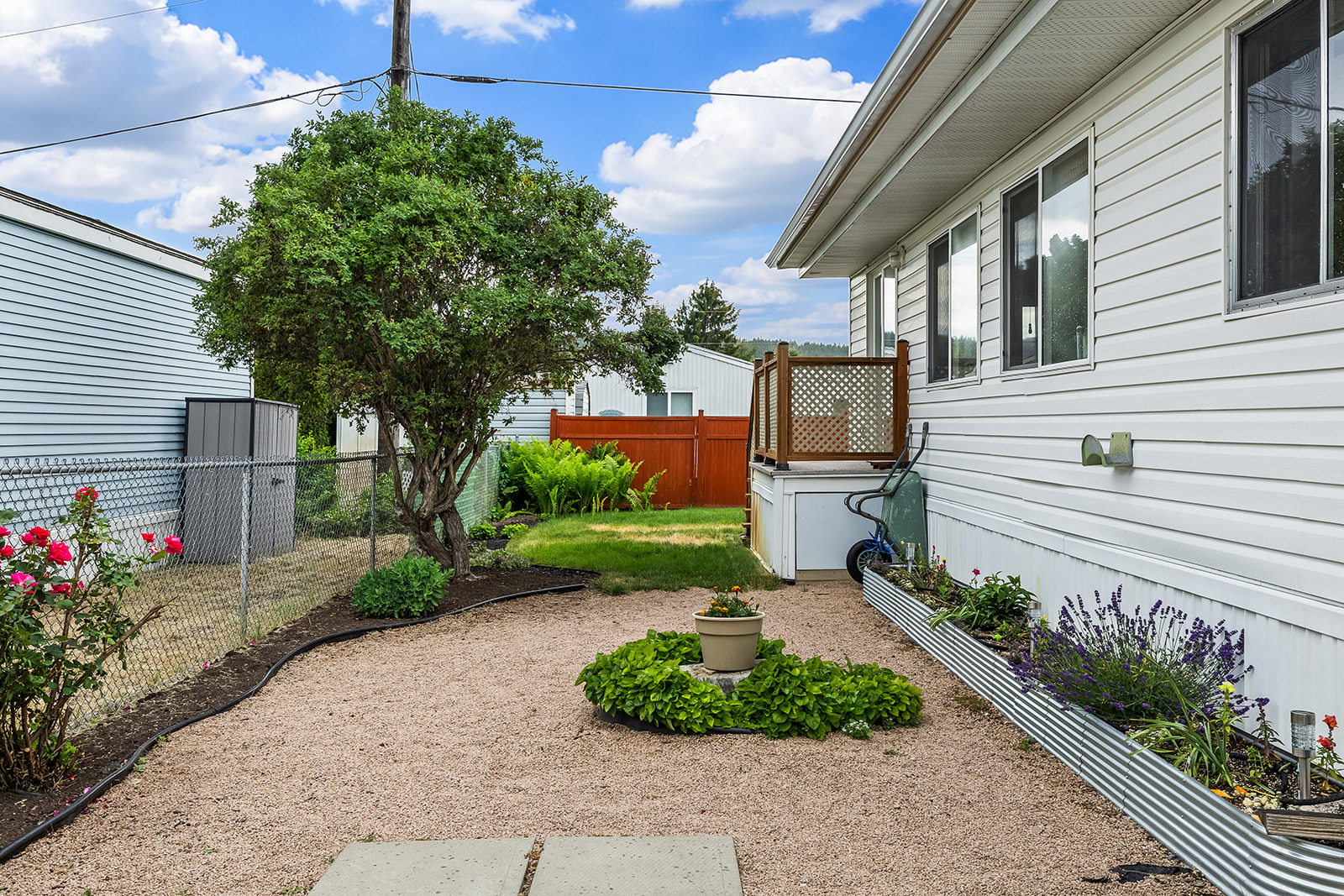 720 Commonwealth Road 144