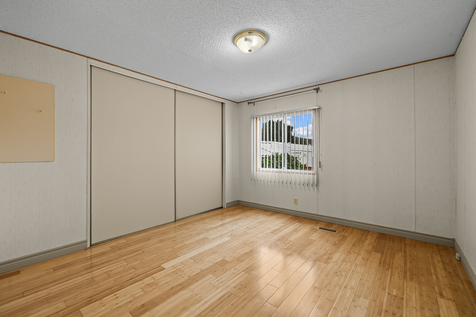 720 Commonwealth Road 144