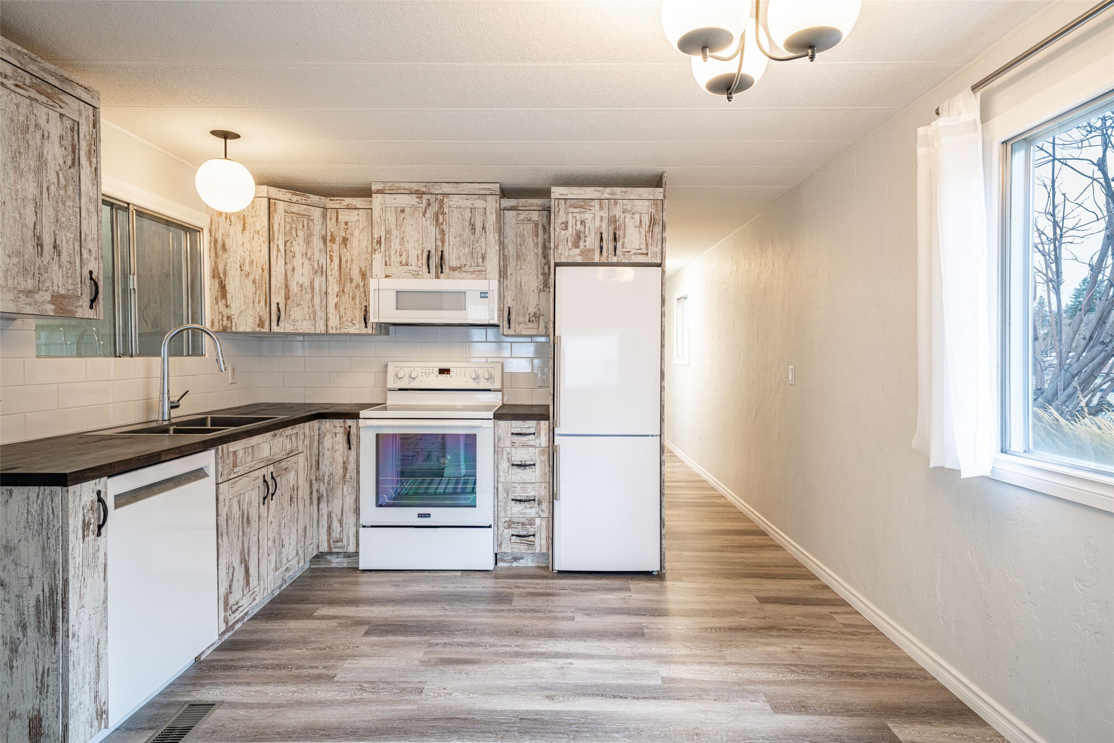 4505 McLean Creek Road E14