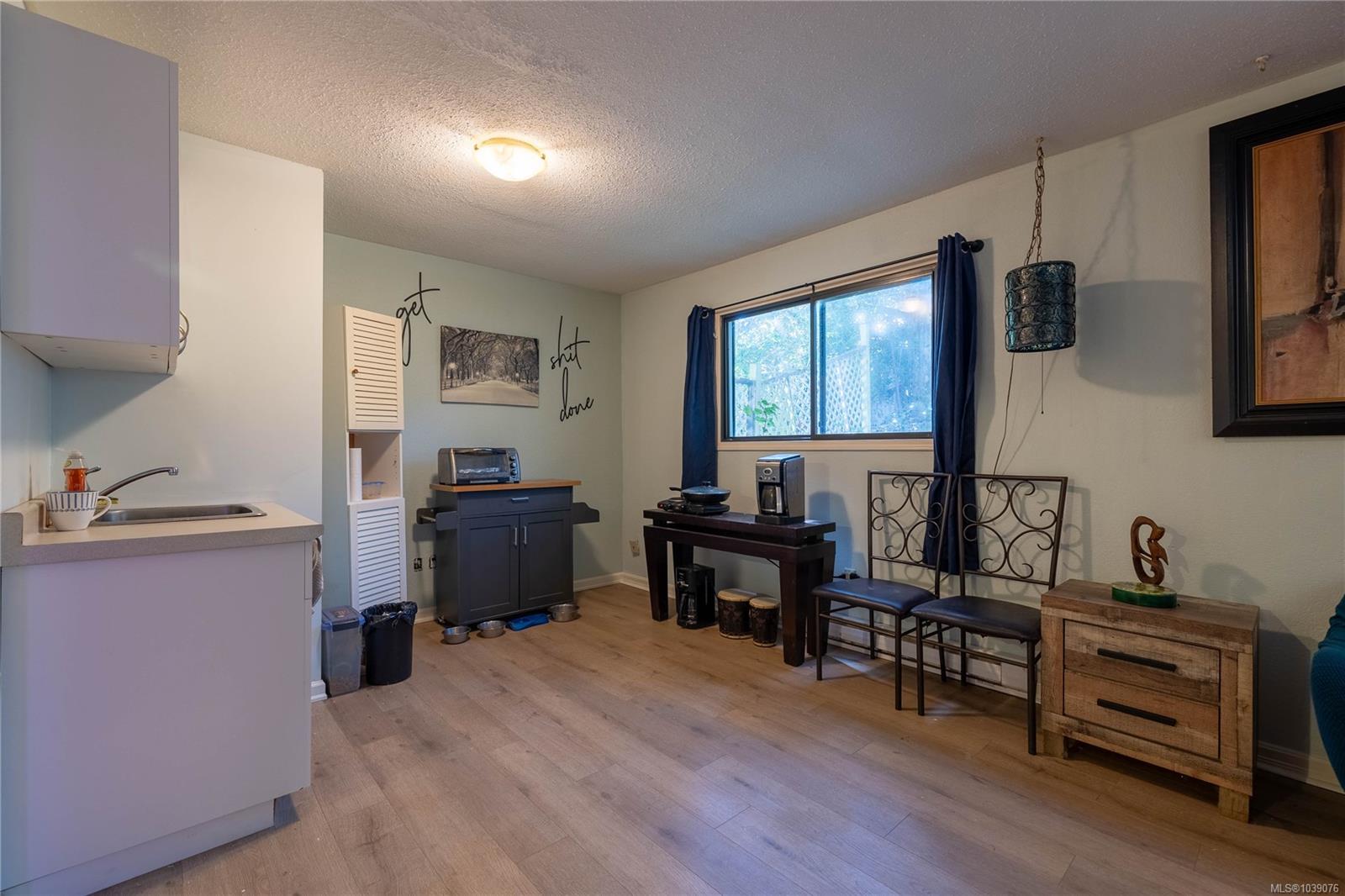 307 Maliview Dr