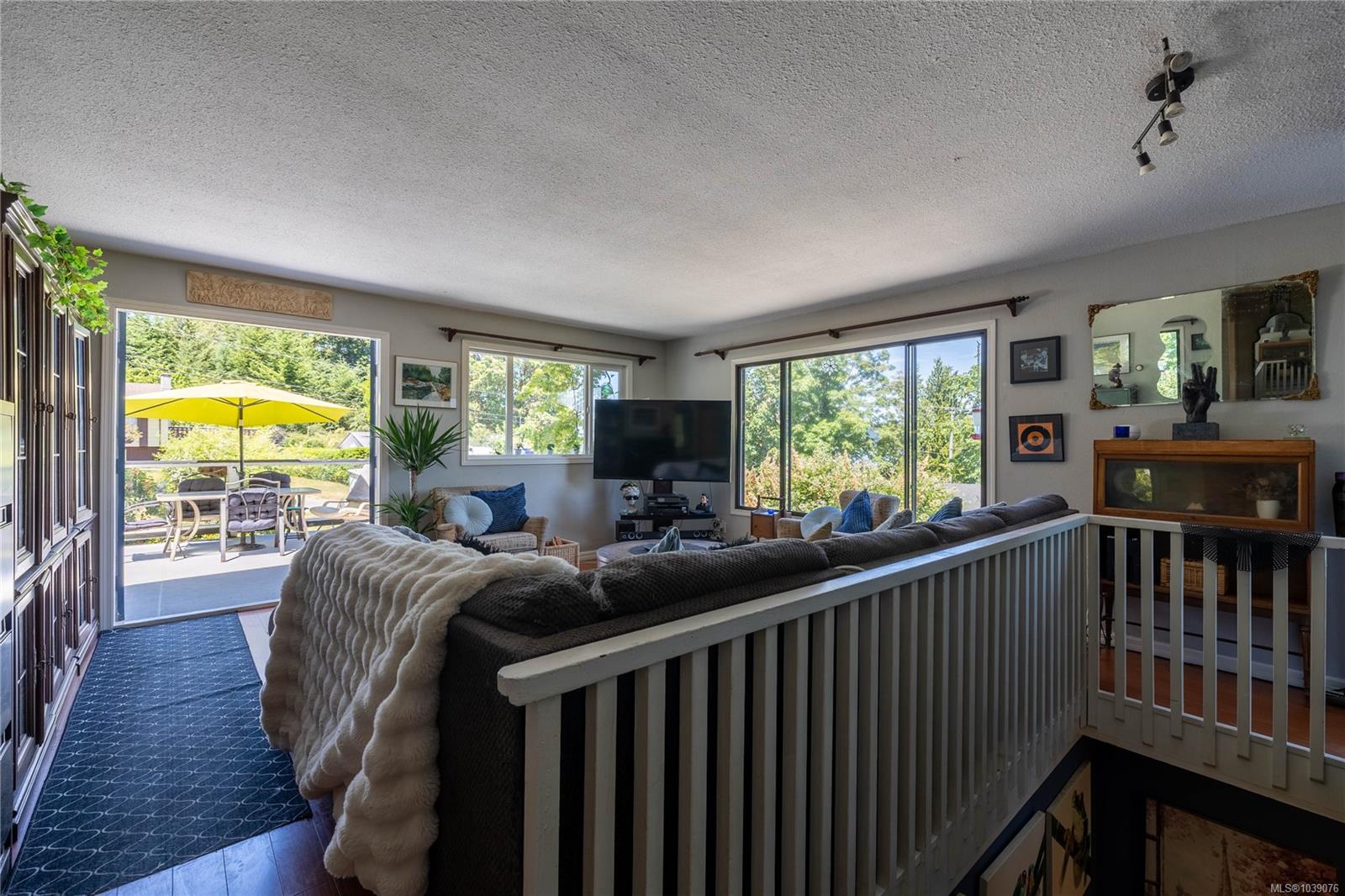 307 Maliview Dr