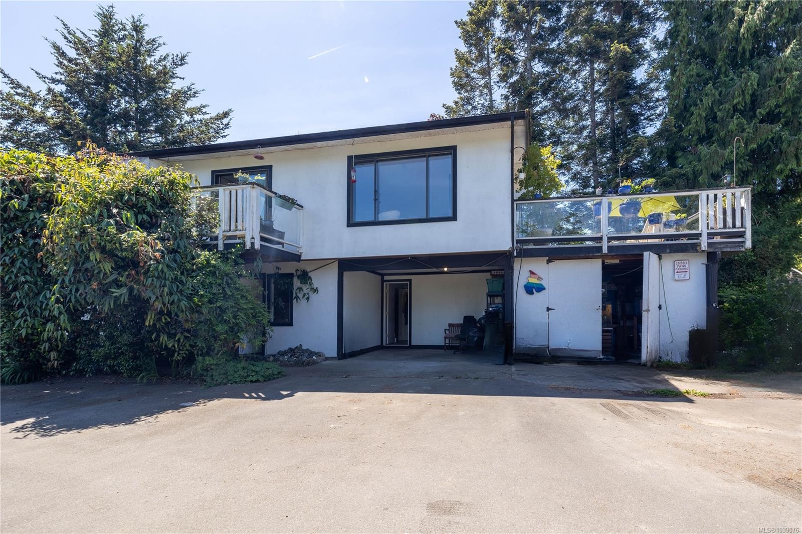 307 Maliview Dr