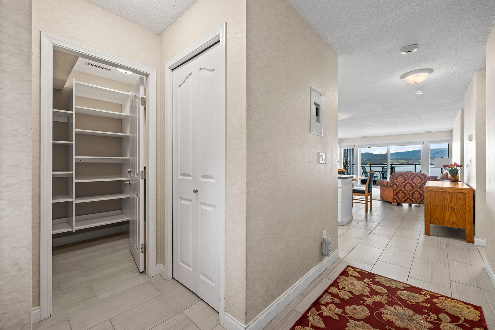 2777 Casa Loma Road 301