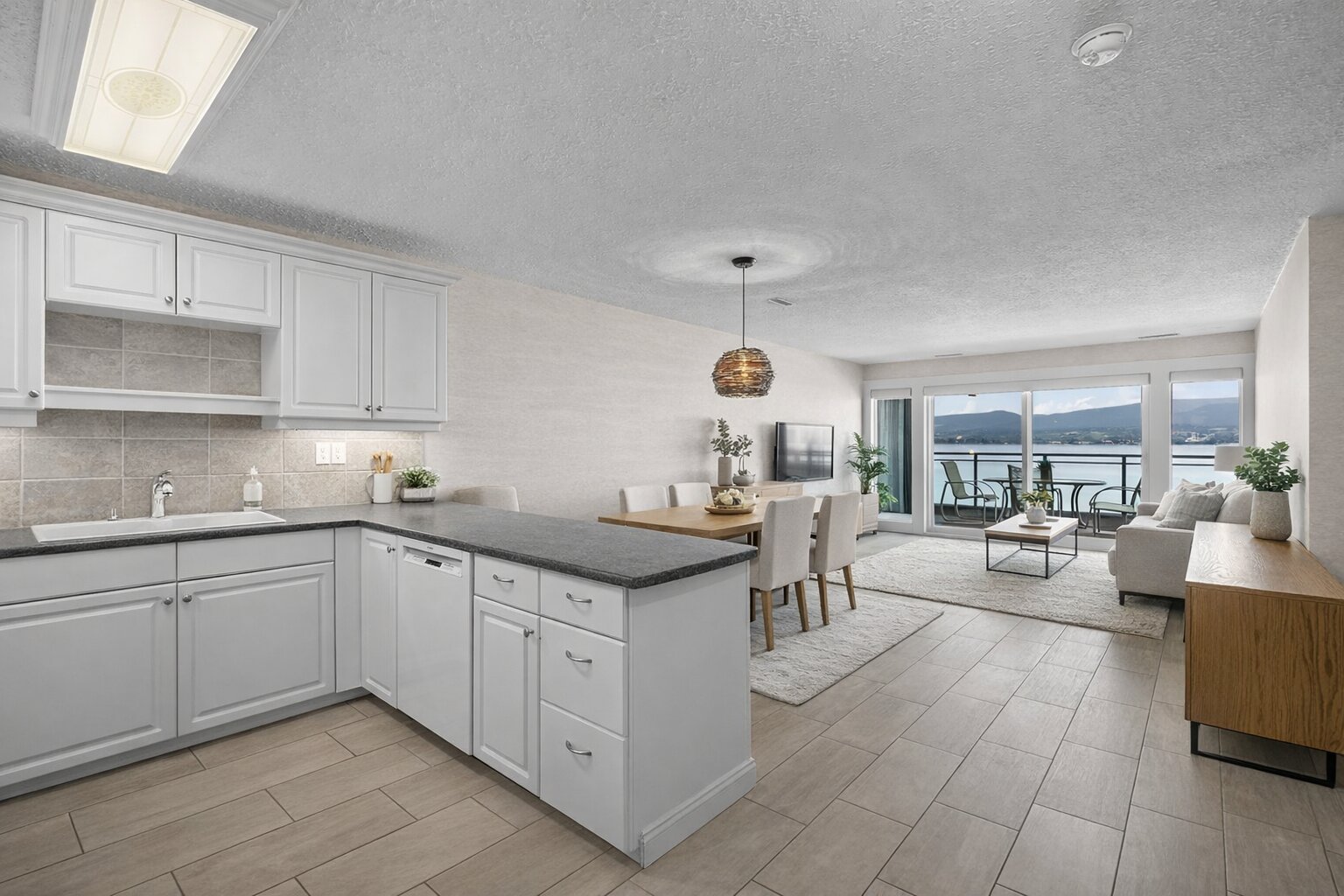 2777 Casa Loma Road 301