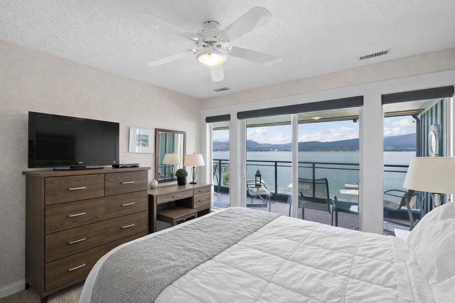 2777 Casa Loma Road 301