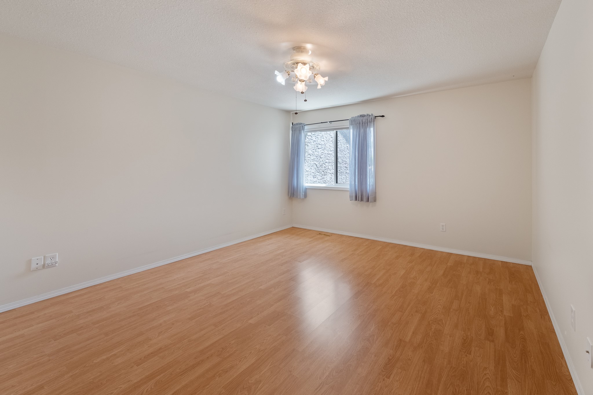 3370 Casorso Road 21