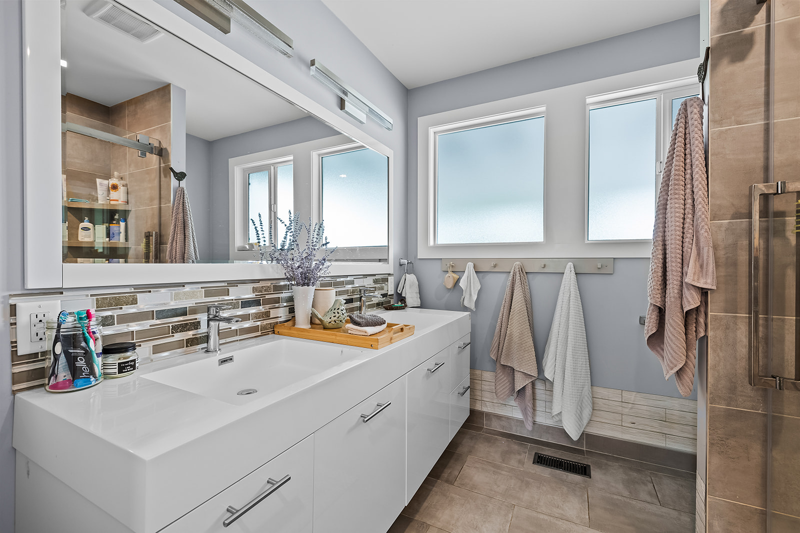 951 Kennedy Street