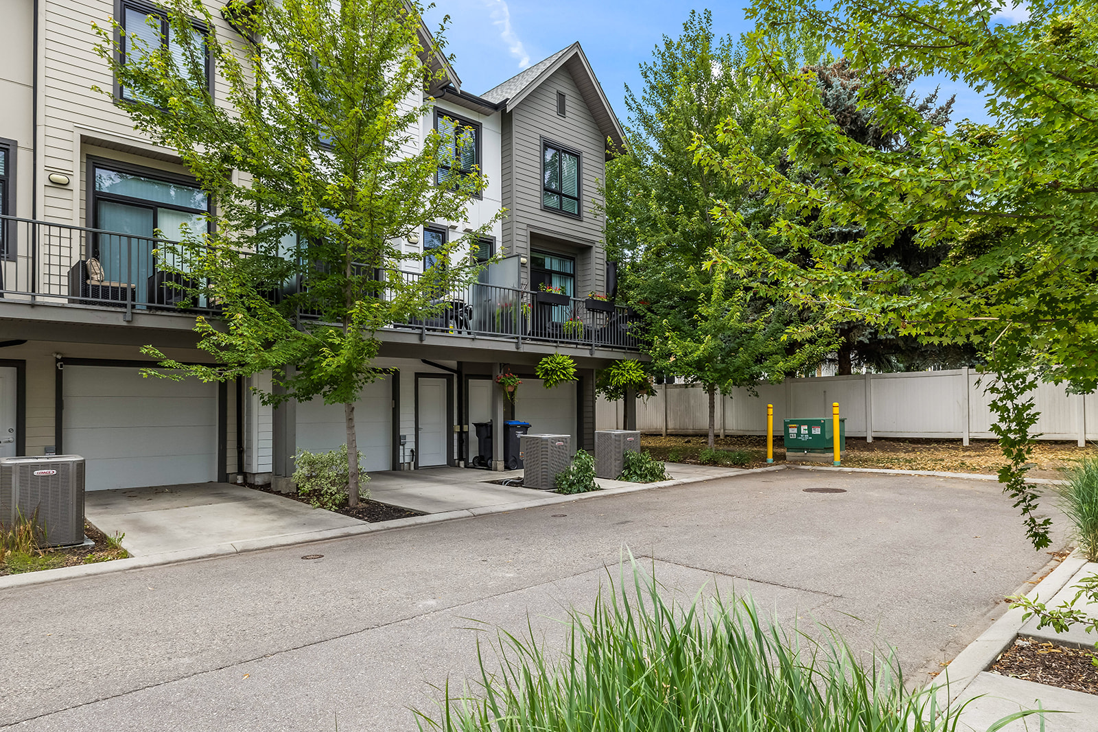 170 Celano Crescent 18