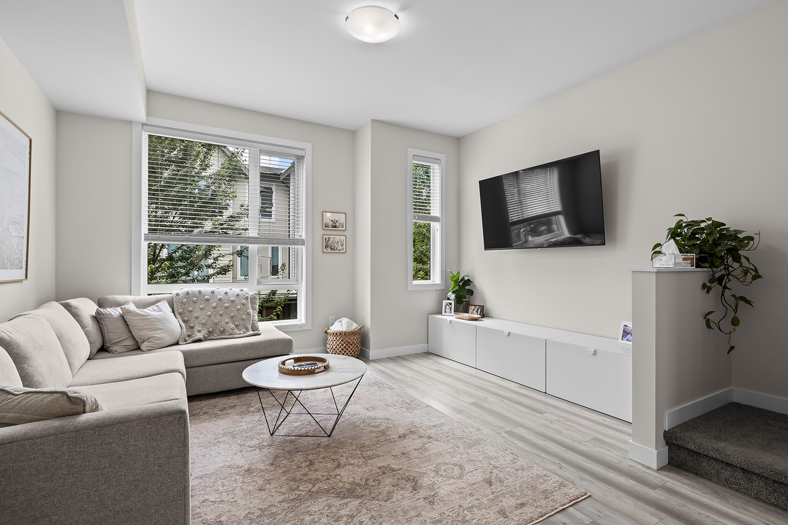 170 Celano Crescent 18