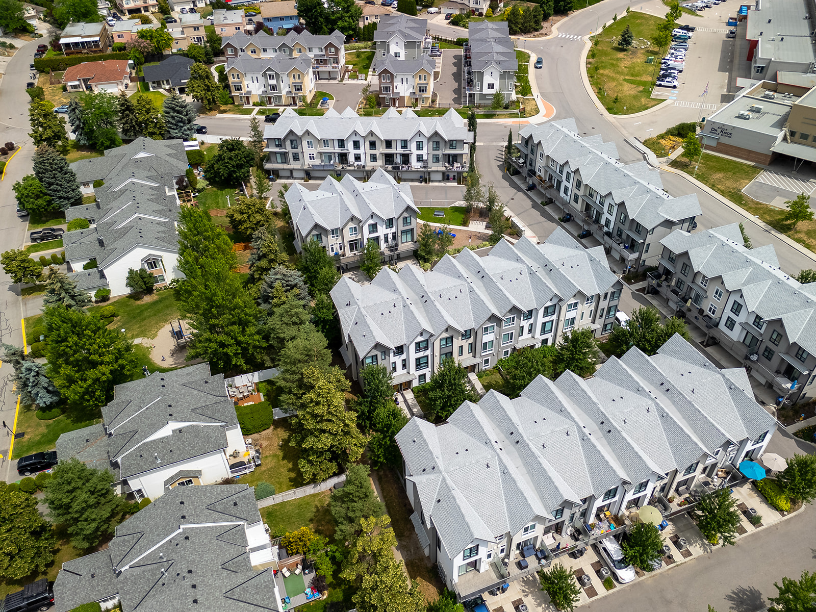 170 Celano Crescent 18
