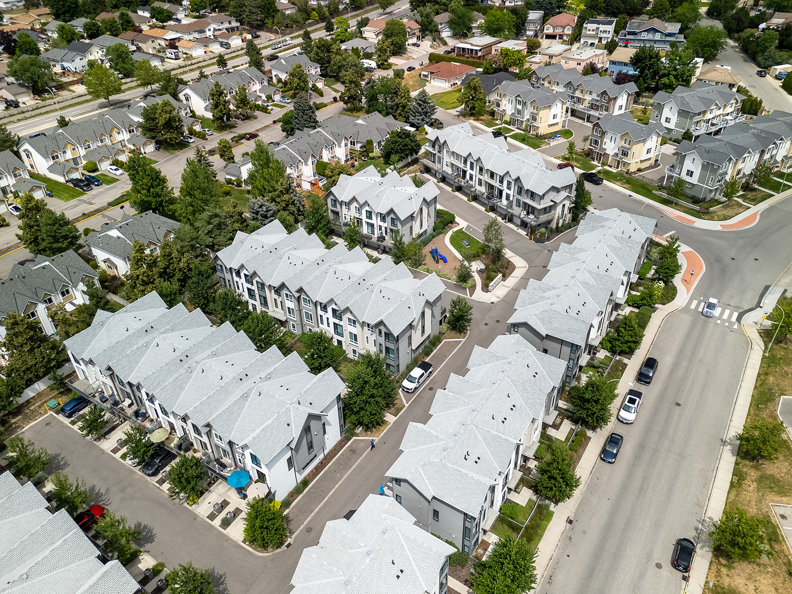 170 Celano Crescent 18