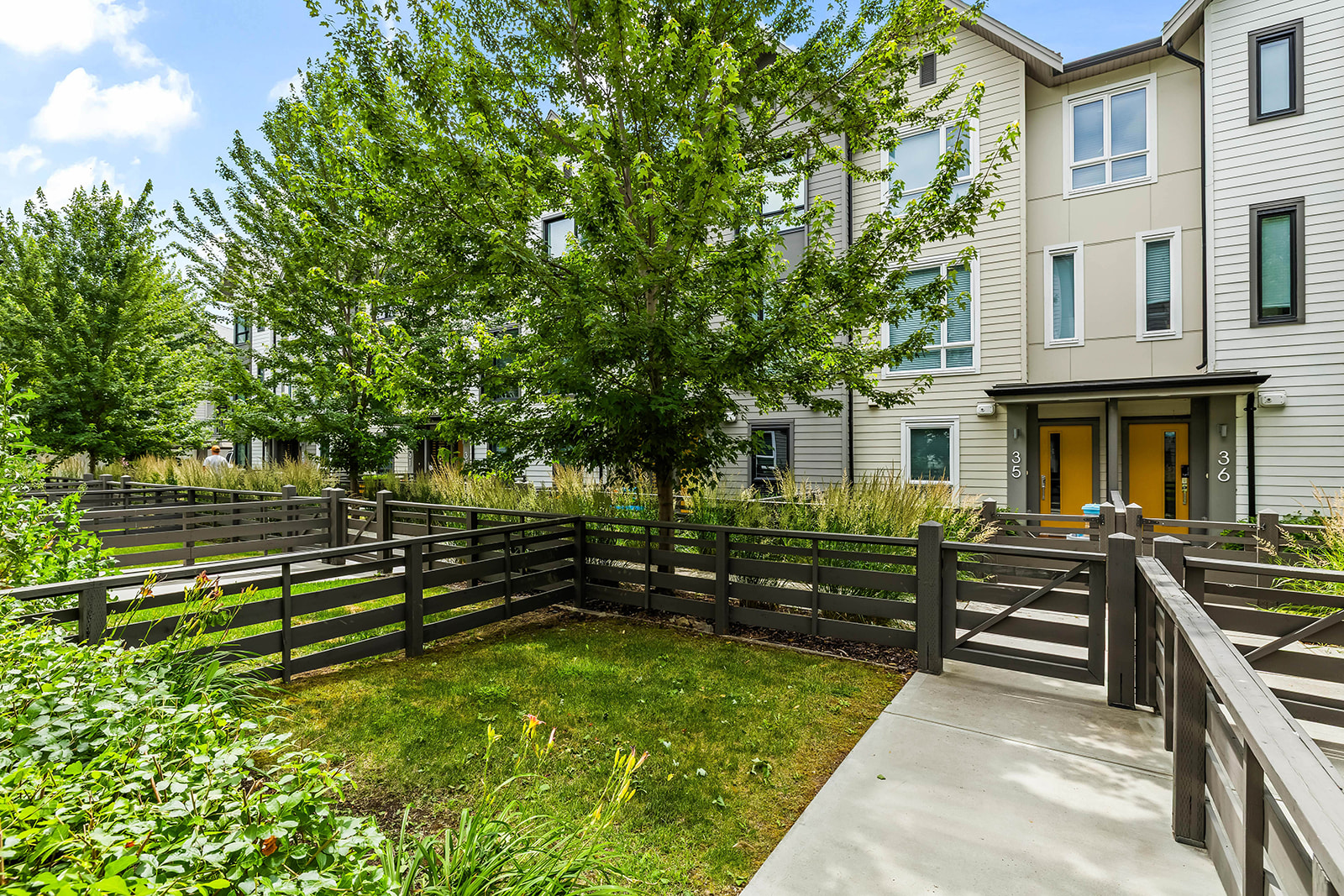 170 Celano Crescent 18