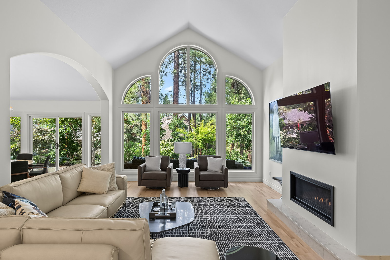 4332 Gallaghers Forest S Road