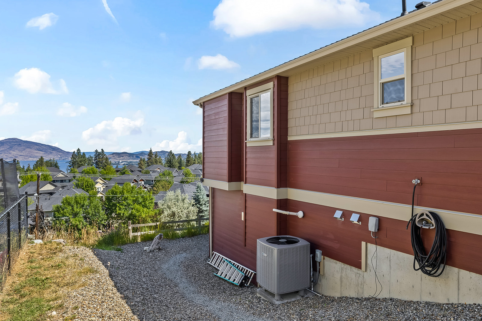 366 Trumpeter Court