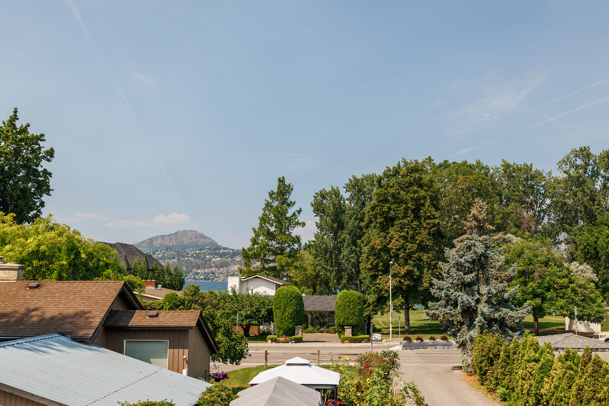 2630 Bath Street 201