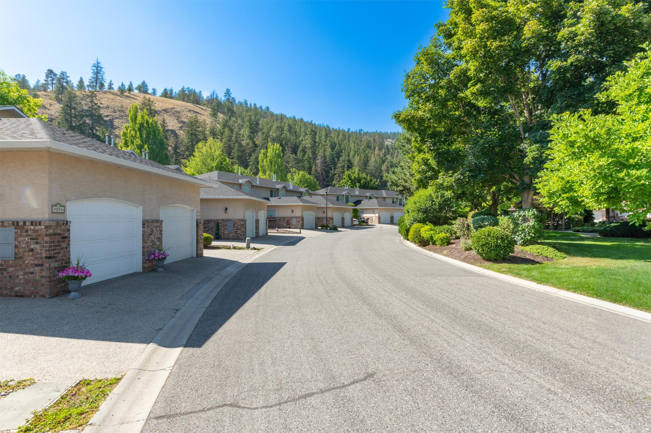 527 Yates Road 34