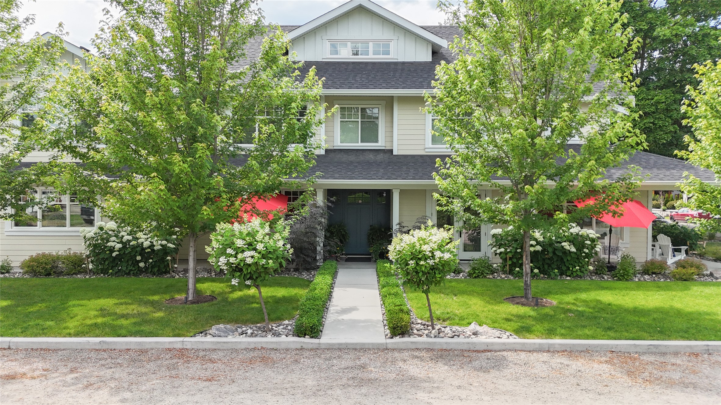 2050 Long Street