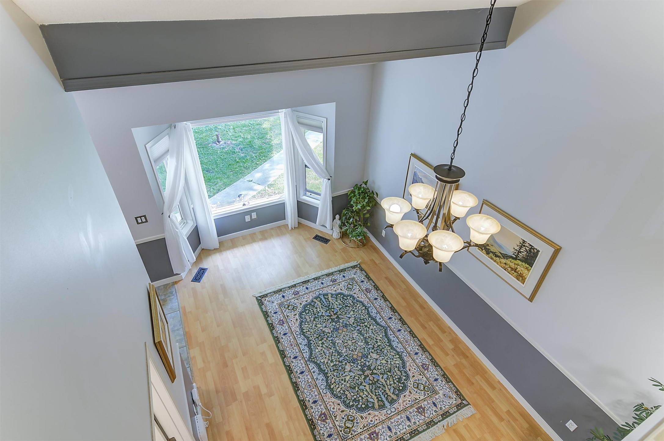 3155 Gordon Drive 404