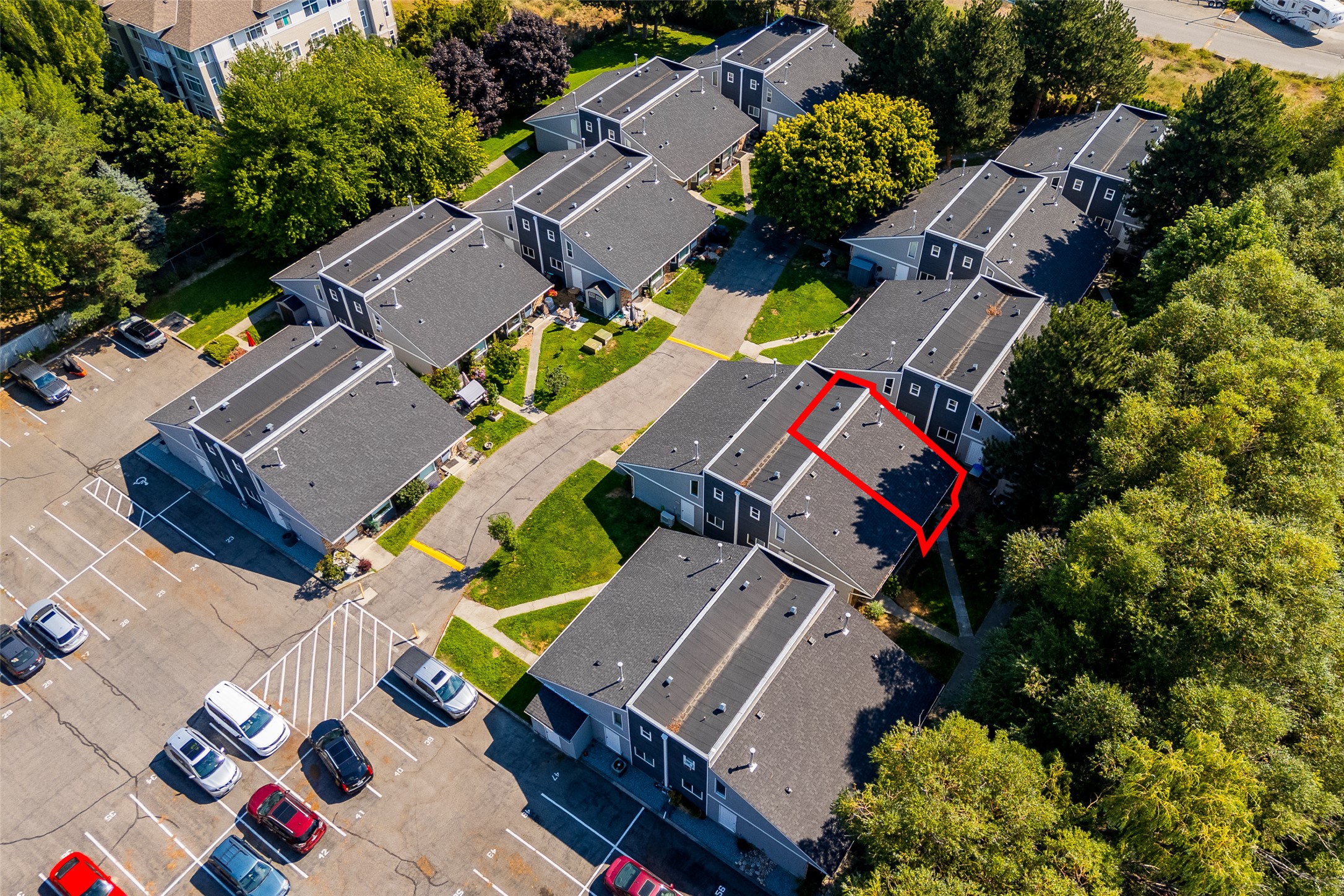 3155 Gordon Drive 404