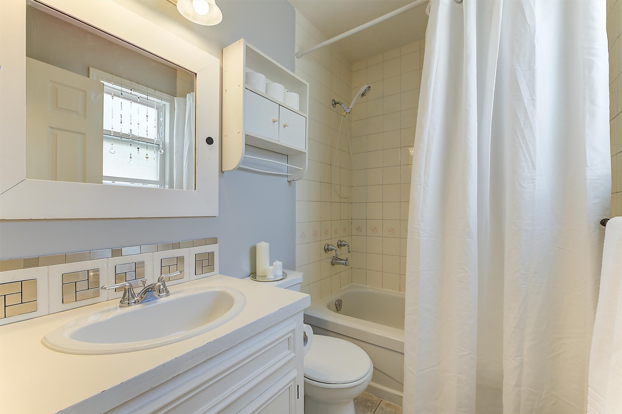 3155 Gordon Drive 404