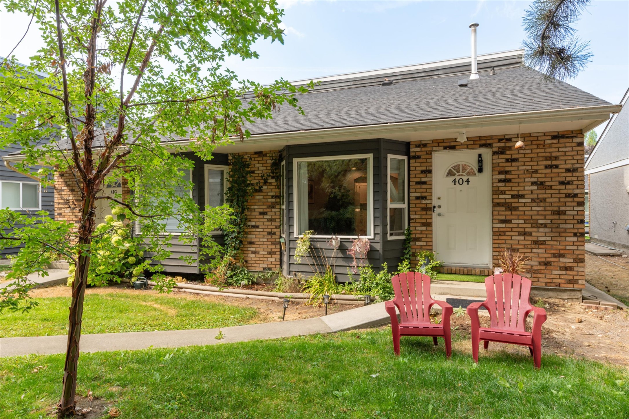 3155 Gordon Drive 404
