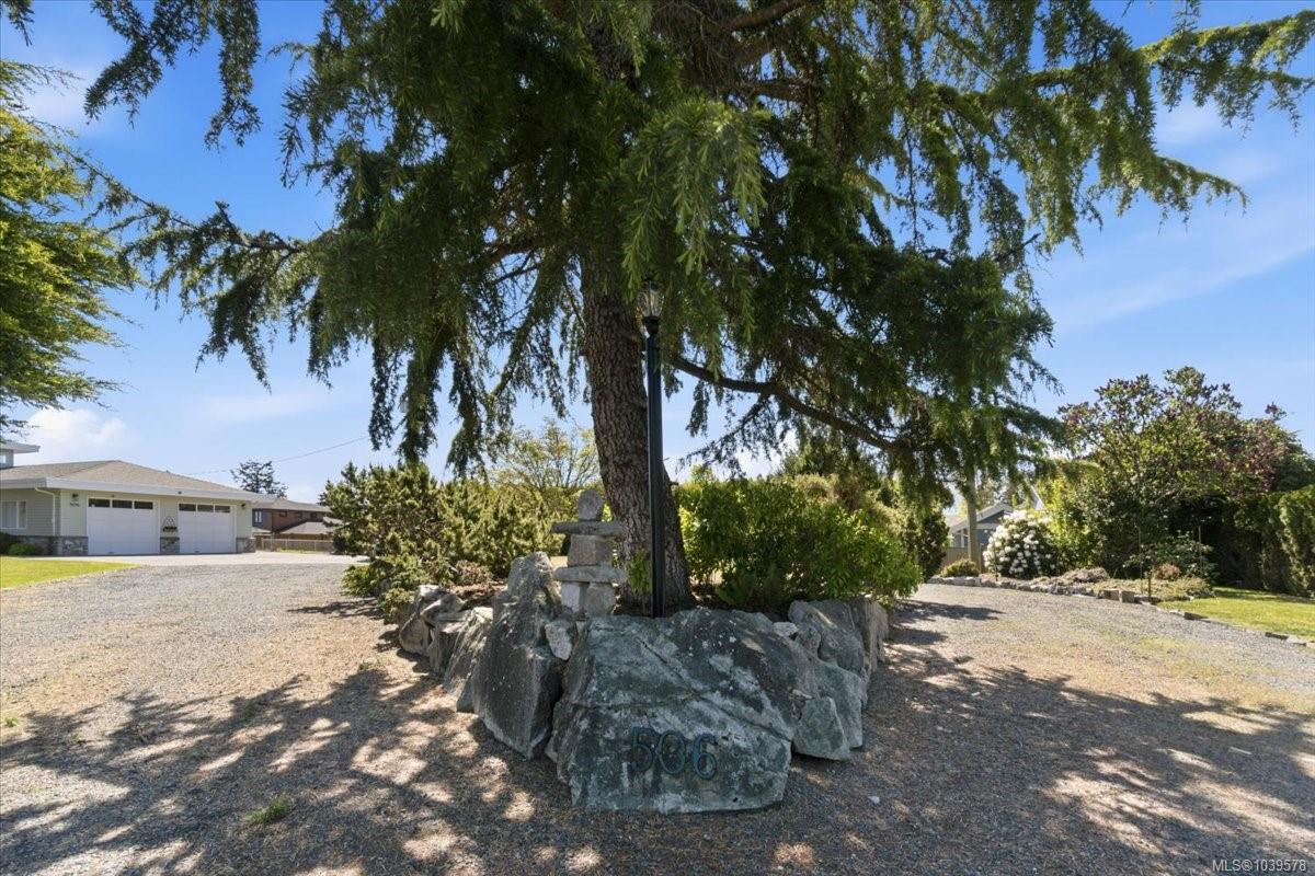 506 Panorama Pl