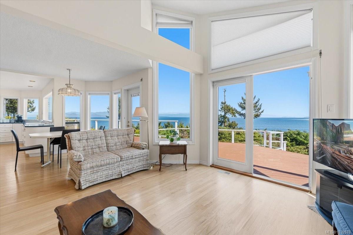 506 Panorama Pl