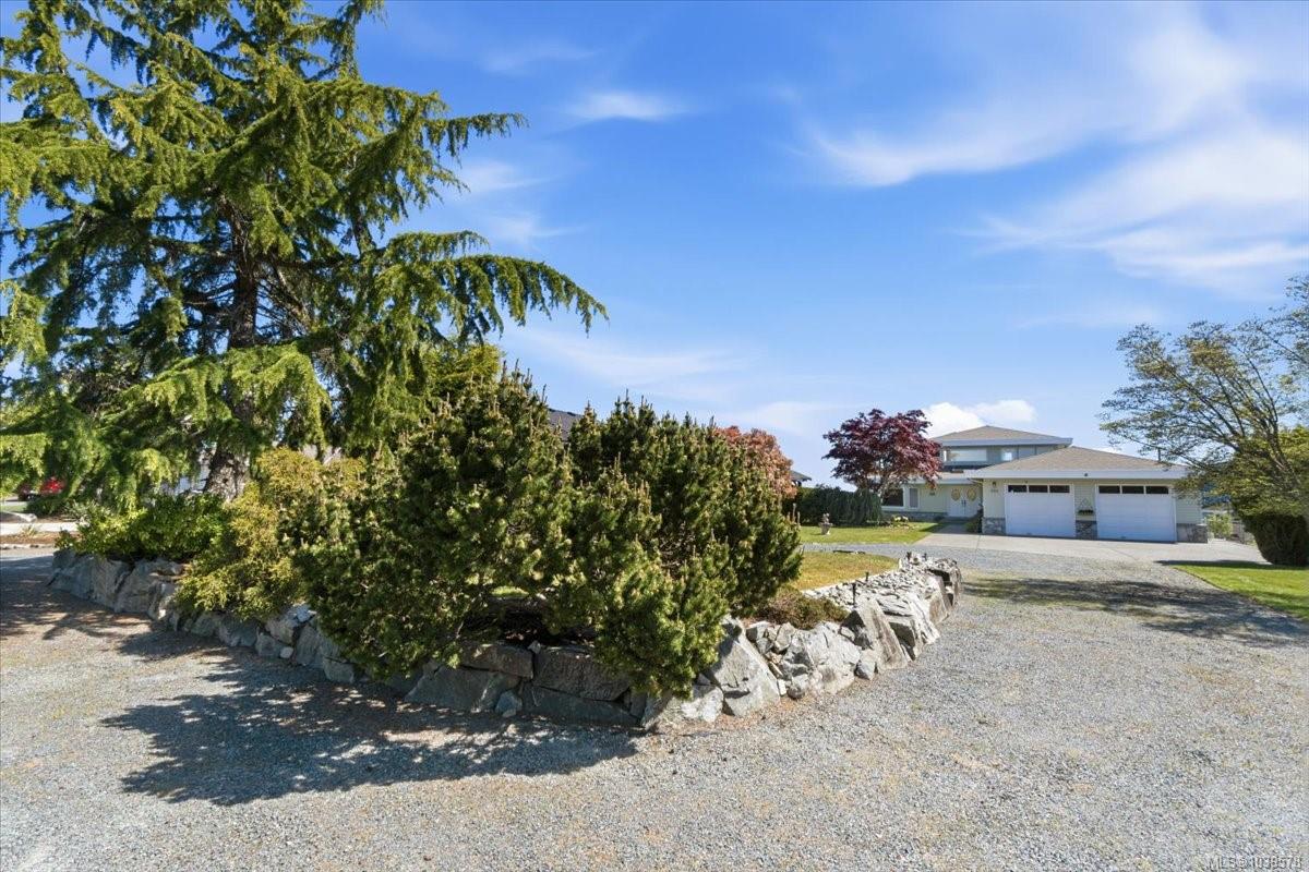 506 Panorama Pl