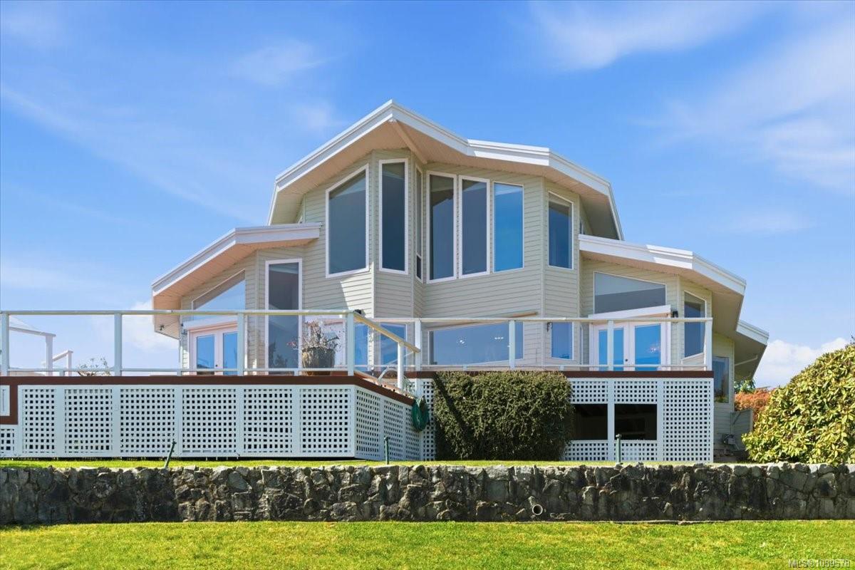 506 Panorama Pl