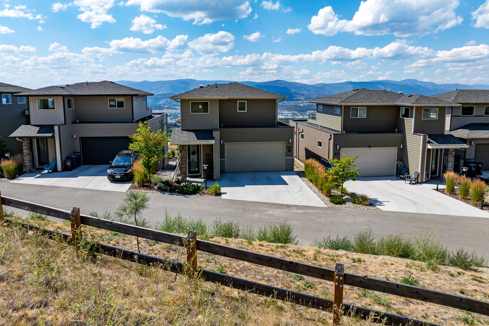 1458 Summer Crescent