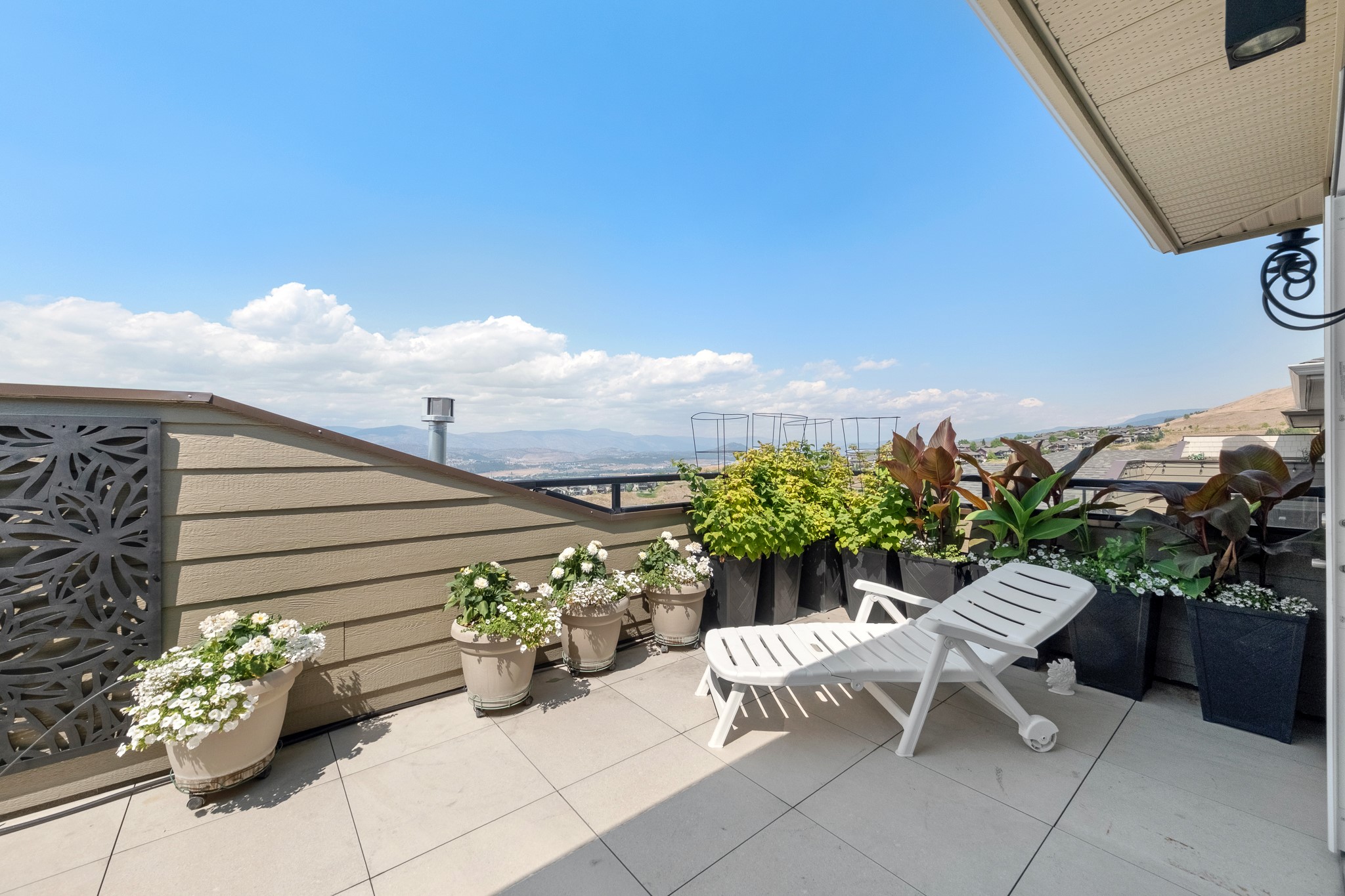 1458 Summer Crescent