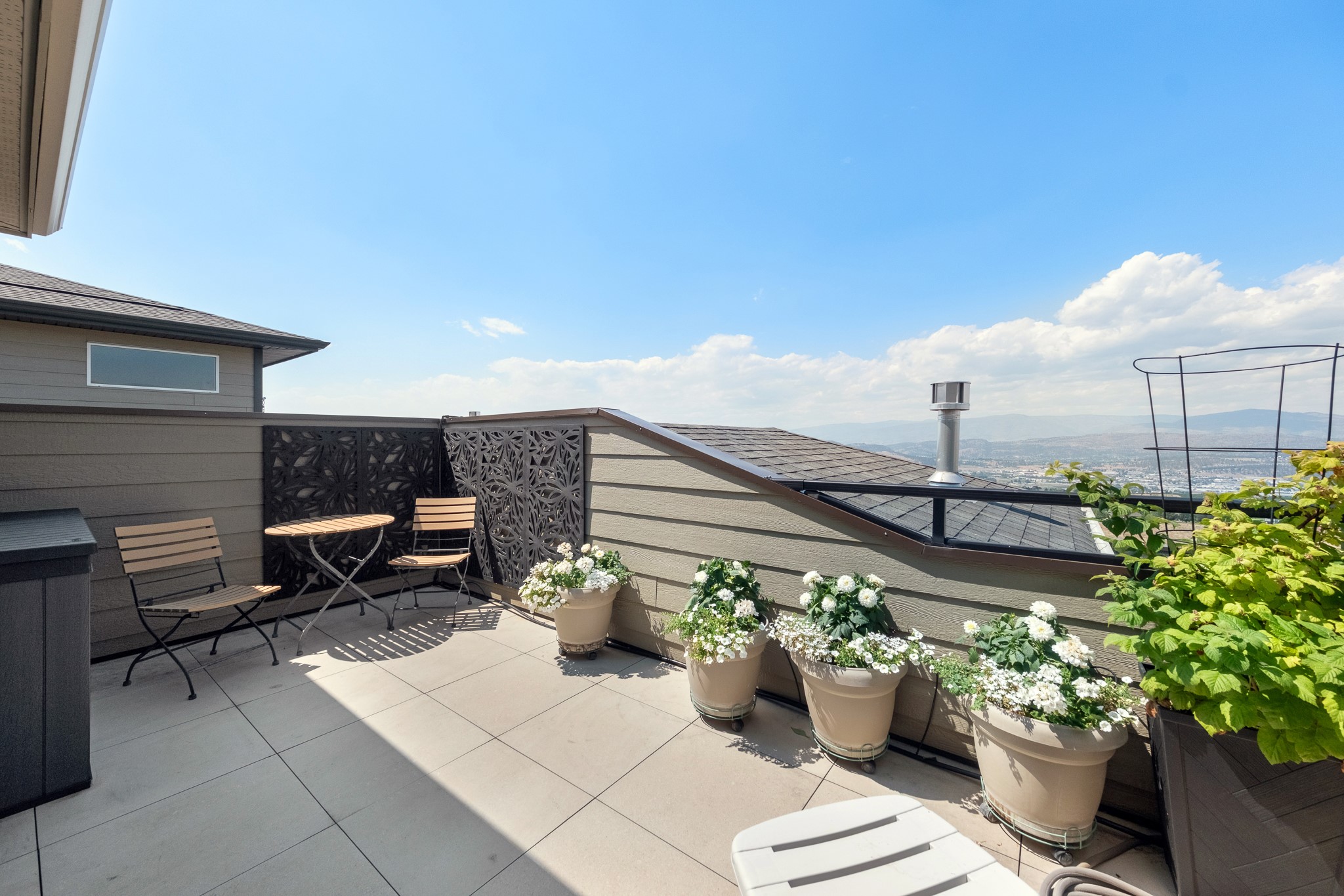 1458 Summer Crescent