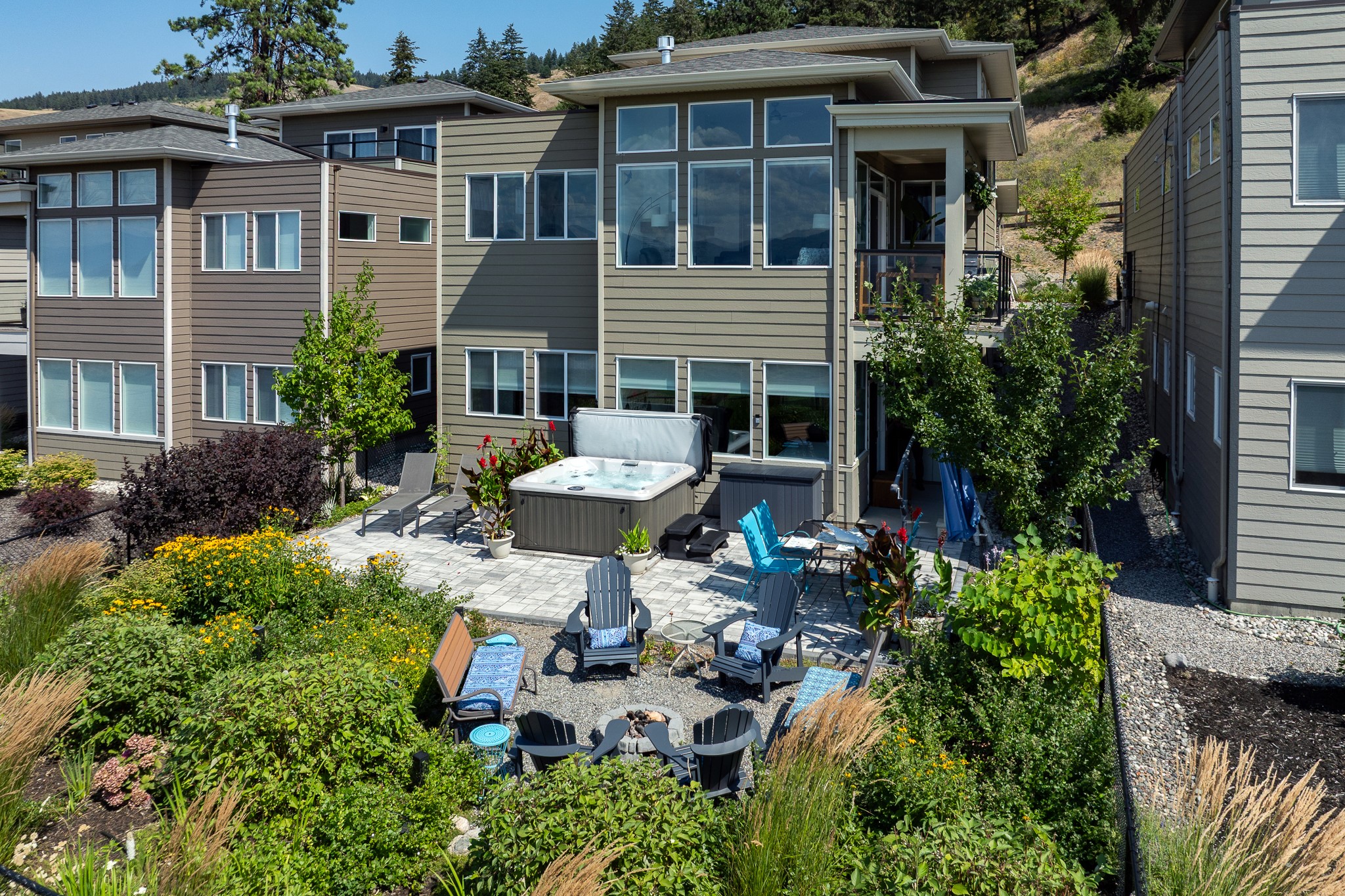 1458 Summer Crescent