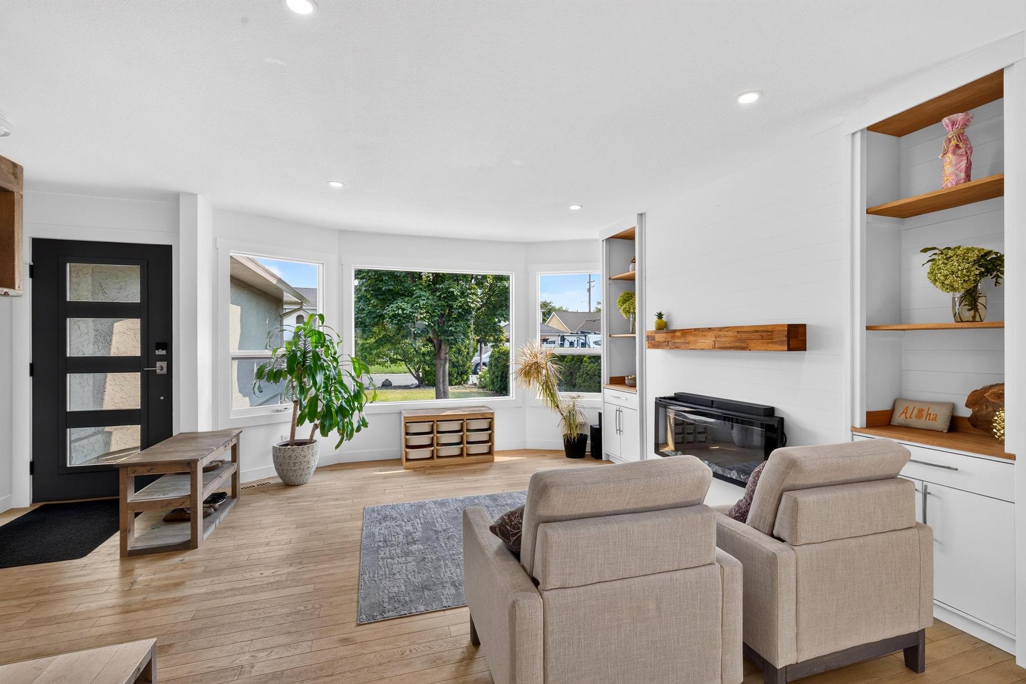 853 Springside Court