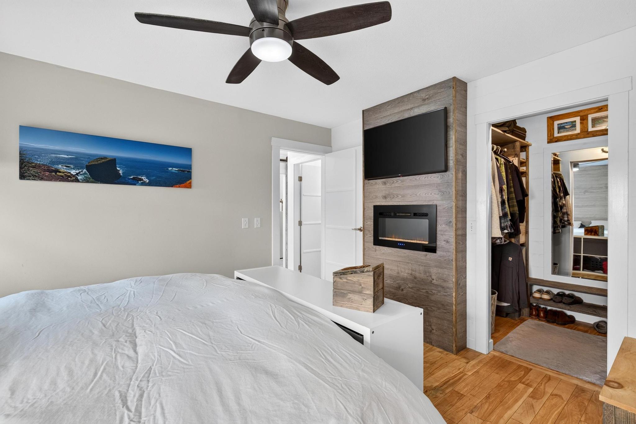 853 Springside Court