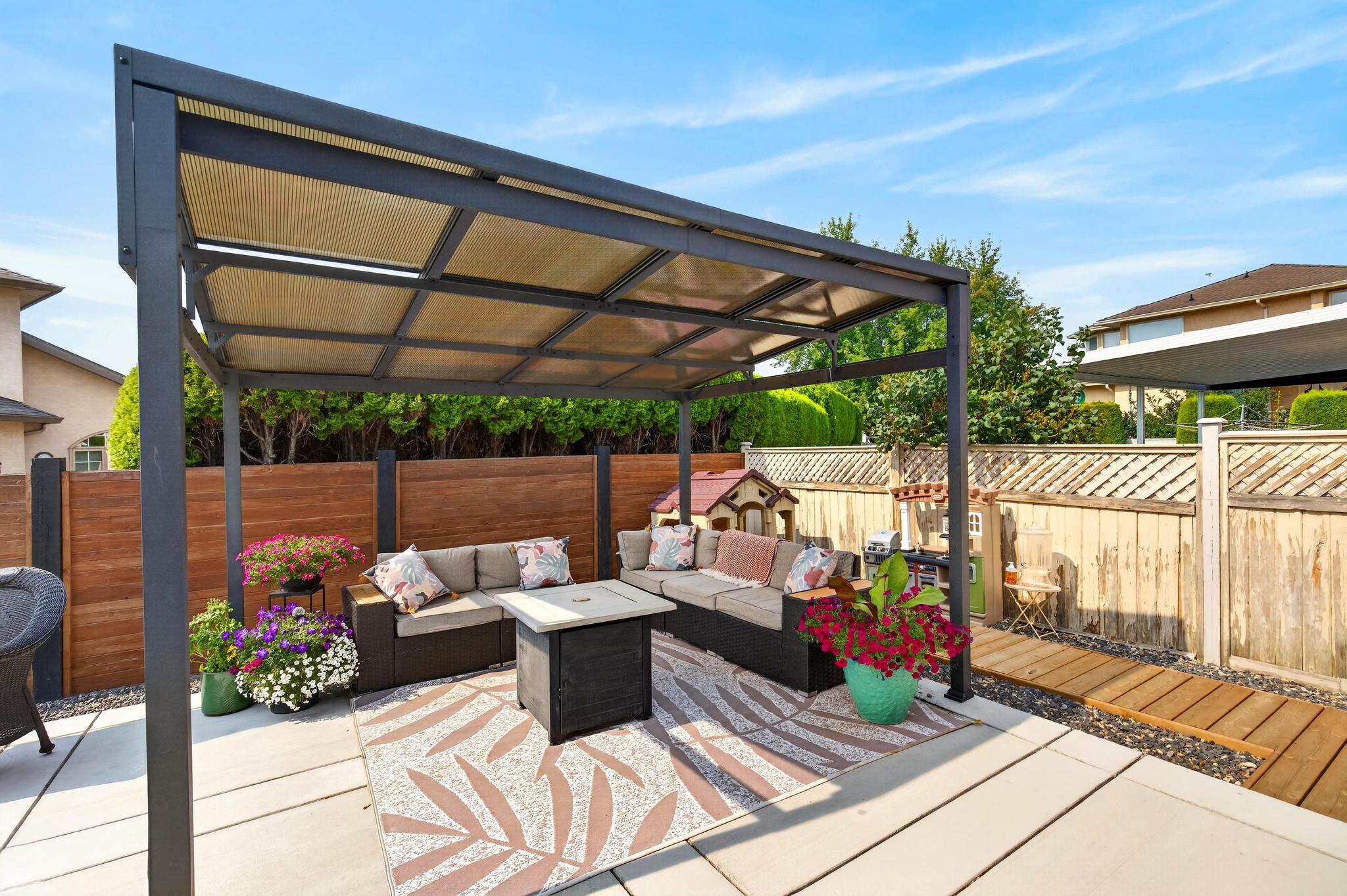 853 Springside Court